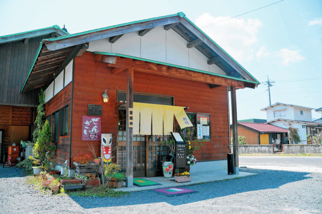 岡山 蒜山 ひるぜん焼そばはココで食べる 蒜山の名物メニュー まっぷるトラベルガイド