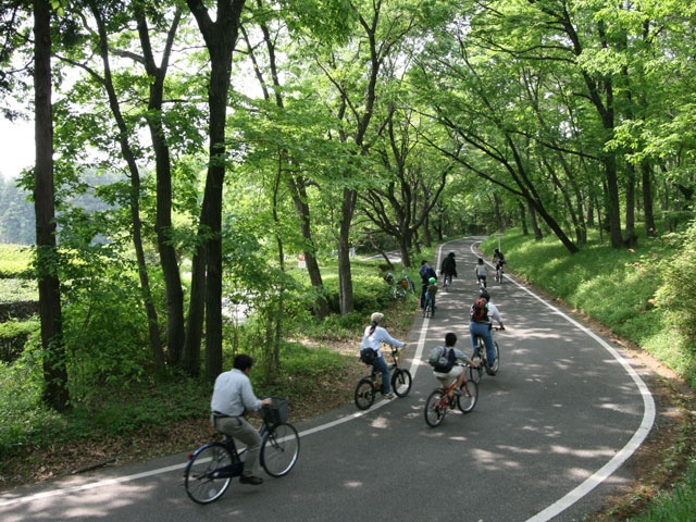 ここから茅野市テニスコートまで 自転車