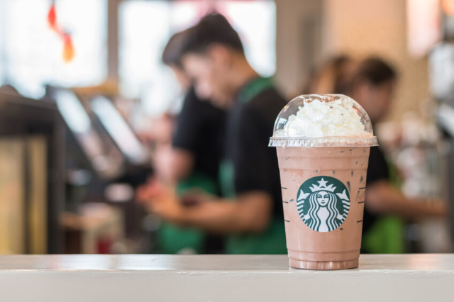 スタバのフラペチーノの頼み方とは 初心者さん向けおすすめメニューも まっぷるトラベルガイド
