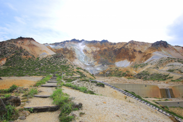 北海道のおすすめ登山スポット10選 日本一早い紅葉や世界遺産の山 まっぷるトラベルガイド