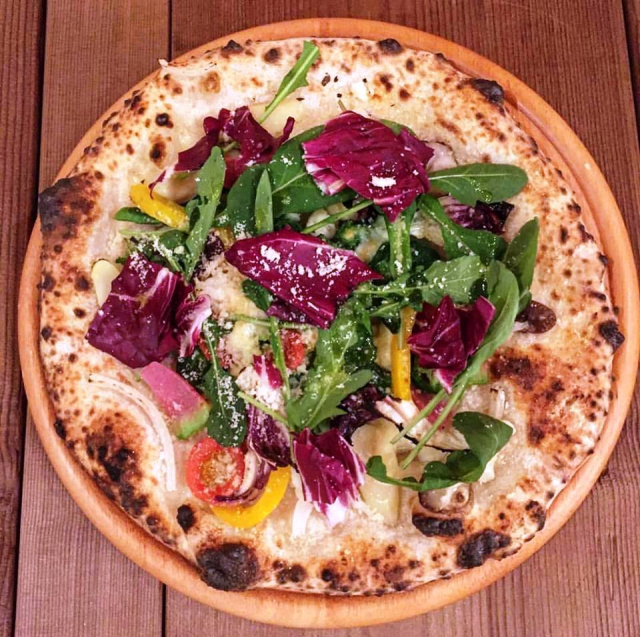 道の駅 神戸フルーツ・フラワーパーク大沢のご当地グルメ