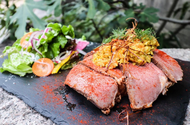 【兵庫 ペットOKのカフェ&レストラン】Kobe harbor kitchen Haji(兵庫・神戸市中央区)