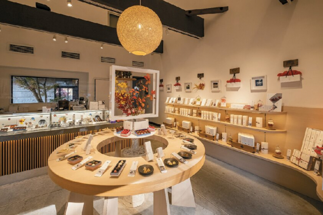 きらめく宝石のようなショコラたち「 TENTO chocolate」