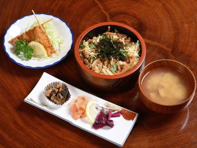 あさりご飯が絶品!「茂寿司」