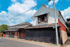 【真壁×観光】通りの歴史的景観を演出する「塚本家住宅」