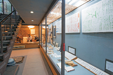 結城紬のキホンを学ぶ!