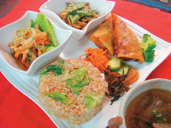 ヘルシーな穀物菜食レストラン「Ritz'n」