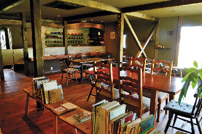 cafe&gallery わをん