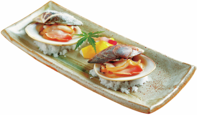 那珂湊の魚介を使った鮮度抜群の海鮮丼「地魚安處宴 久楽」