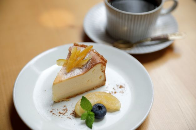 千葉の自然カフェ:森の中でくつろぐ「Cafe GROVE」(富津)