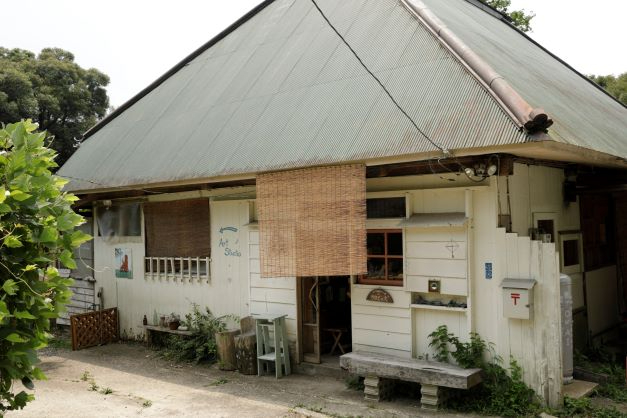 千葉の自然カフェ:番外編 森にある小さなベーカリー「かまどの火」(鴨川)