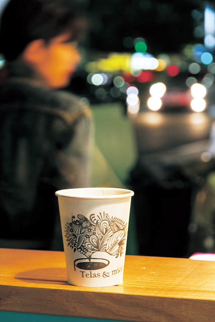 【博多の編集部おすすめの屋台③】テラスとミコー