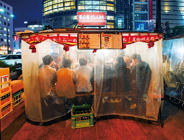 【博多の天神・渡辺通りの屋台⑤】屋台屋 ぴょんきち