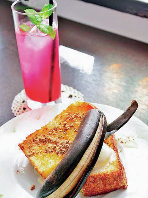 【門司港グルメ×バナナ】シナモンの香りとバナナの甘さがマッチ「カフェ・マチエール」