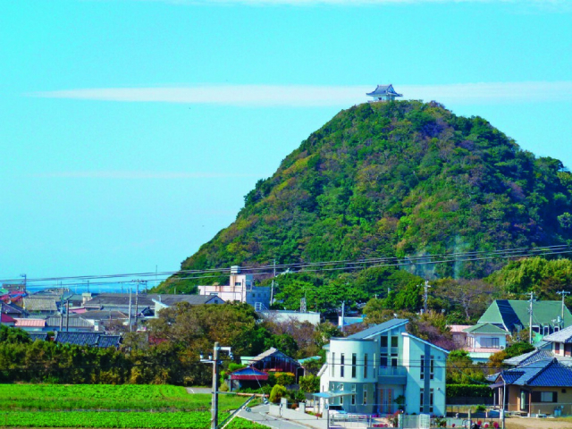 【千葉・鋸山周辺×観光】城の形をした展望台「大黒山展望台」