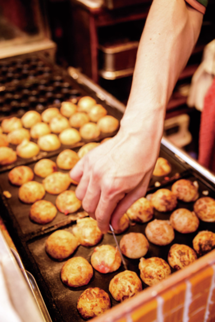 お酒がすすむ王道たこ焼「TAKO TAKO KING 本店」