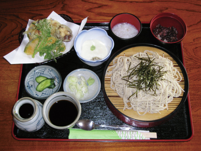 そばの香りや風味は「三たて」で初めてわかる「西金砂そばの郷そば工房」