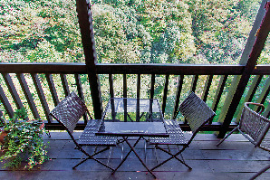 【パワースポットめぐりの立ち寄りスポット】高千穂焼 五峰窯 あまてらすの隠れcafe