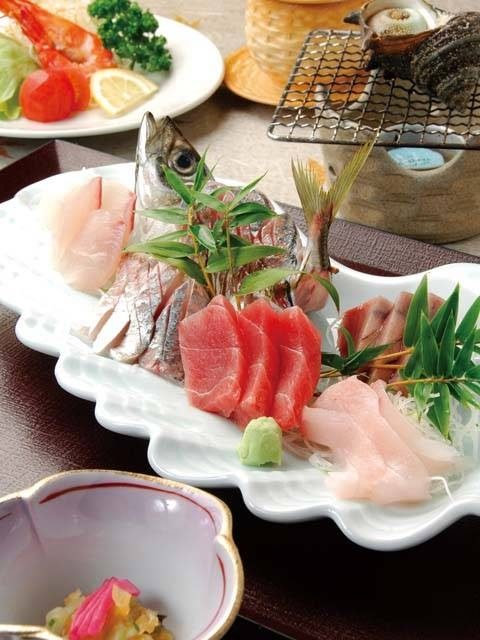 【白浜&野島崎×観光】魚をひき立てる職人技「磯料理みずるめ」