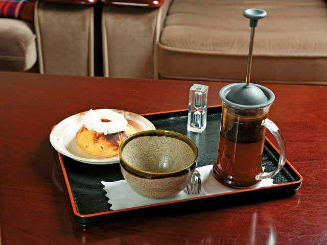 【千葉・鋸山周辺×グルメ】200種類以上のコーヒーを店内で焙煎「Cafe Edomons」