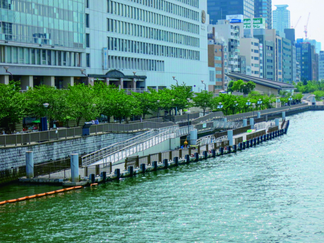 大阪水上バス アクアライナー