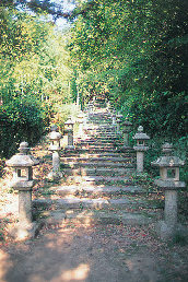 【対馬観光×モデルコース6】宗家の菩提寺を訪ねる「万松院」