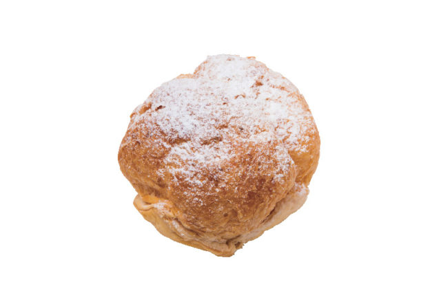 【油津商店街×ABURATSU GARDEN】ビッグサイズのシュークリームが名物「Yumemigaoka Sweets Factory」