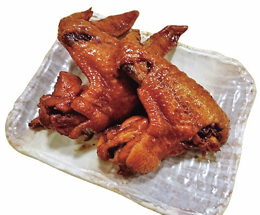 鉄鍋入りでカリッカリの食感「博多祇園鉄なべ」