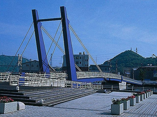 ブルーウイングもじ