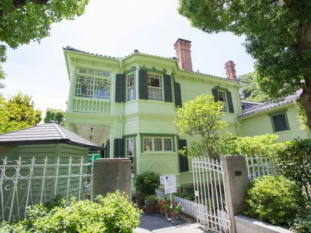 センスが光るやさしいグリーンの洋館「萌黄の館」