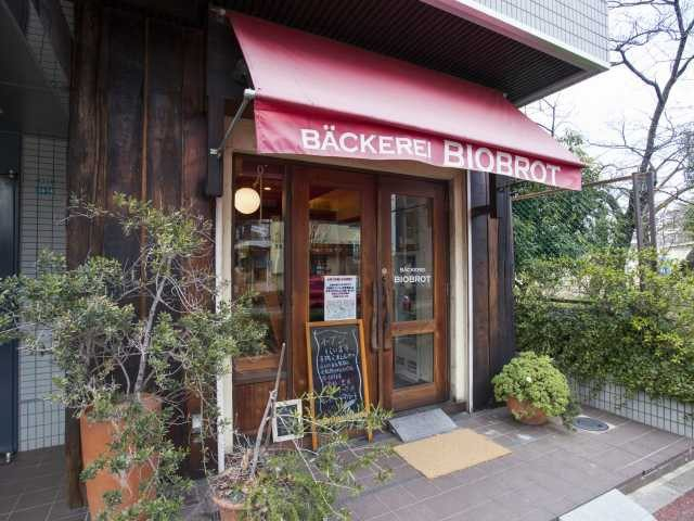 【神戸郊外×パン&スイーツ】オーガニック素材でつくる香り高いこだわりパン「BÄCKEREI BIOBROT・芦屋」