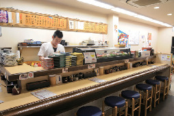 【大阪・ミナミの三大飲み屋街×ウラナンバ】本格的な寿司なのに回転寿司よりお得!「ときすし」