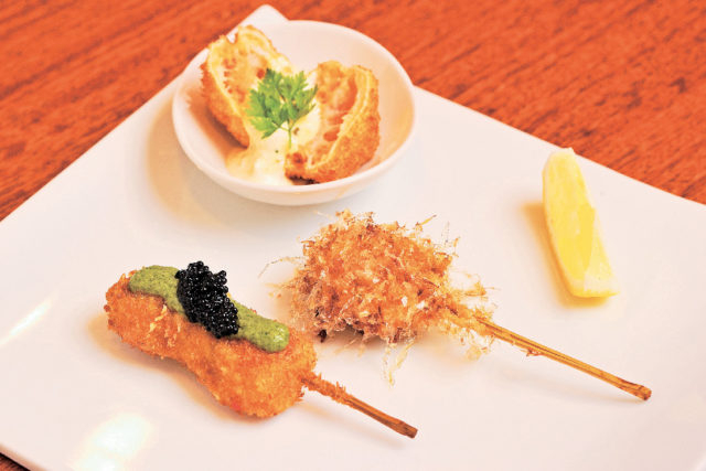 【大阪・ミナミの三大飲み屋街×東心斎橋】ビオワインに合うおしゃれ串カツをいただく「旬の揚 てんま」