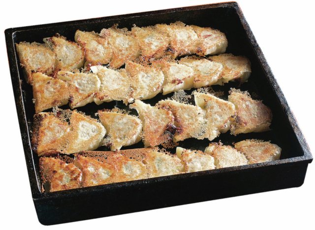 こだわりまくりの理想の味「博多餃子 游心」