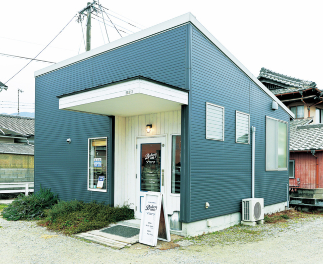 【糸島のランチスポット】糸島産の小麦粉と天然酵母でつくるヘルシーパン「BAKERY SANA」