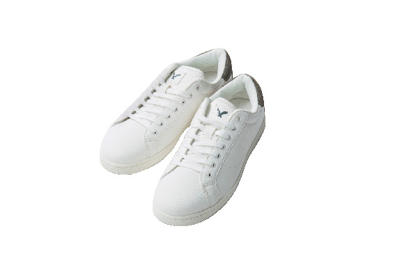 AMERICAN EAGLE OUTFITTERS(アメリカンイーグル アウトフィッターズ)