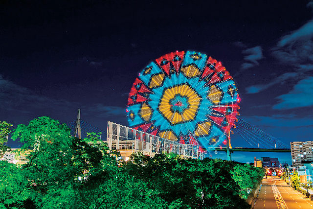 【世界初】大観覧車 光のアート