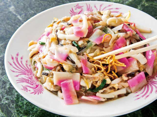 【長崎×龍馬ゆかりの地観光6】麺の太さが選べる! 絶品皿うどん「中国菜館 慶華園」