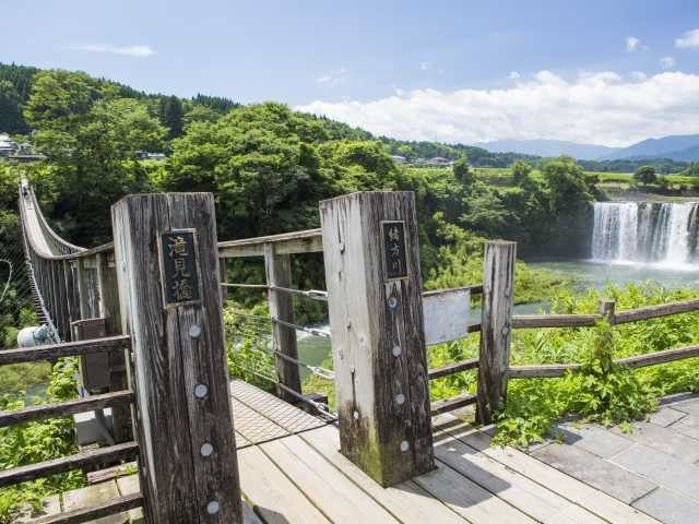 【豊後大野×絶景】”東洋のナイアガラ”の異名をもつ滝「原尻の滝」