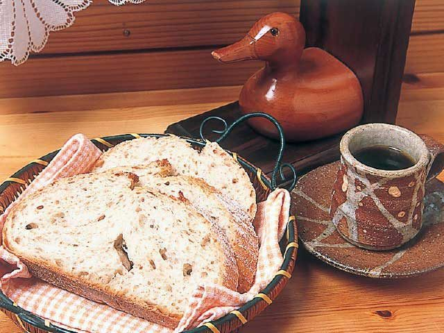 【宮崎・西都&綾×ショッピング】天然酵母のパンが評判「パン工房 綾」