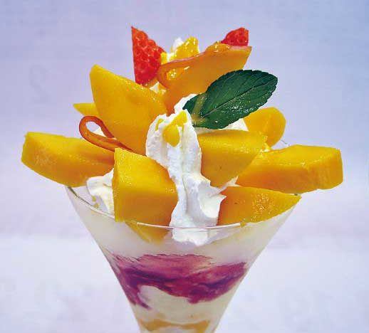 宮崎で食べたい南国パフェ&スイーツ マンゴーの濃厚な甘みを堪能しよう