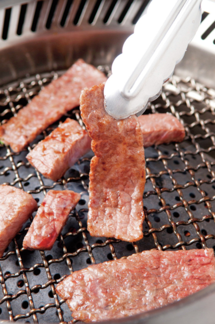 【鶴橋コリアンタウンの焼肉通り おすすめの店】焼肉 吉田新館