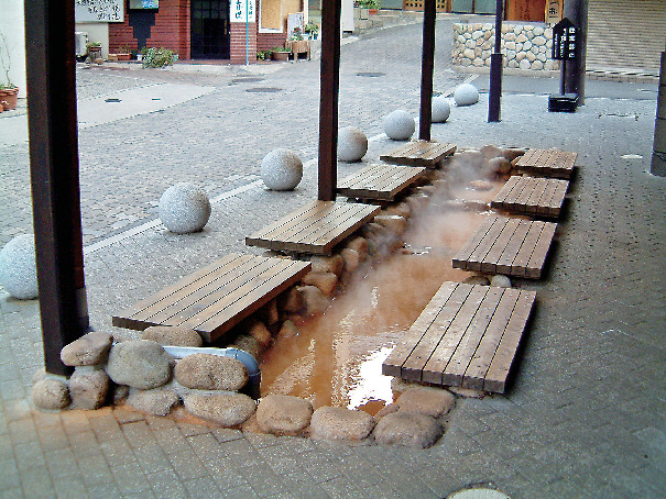 〈有馬温泉の日帰り温泉3選〉有馬本温泉 金の湯