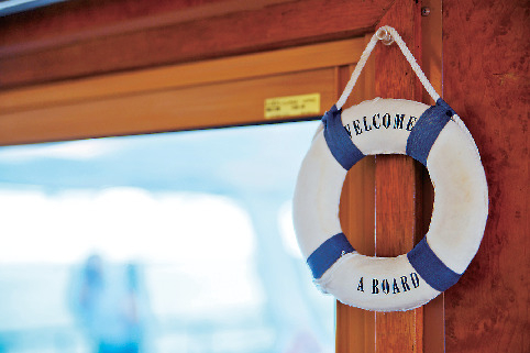 神戸シーバス ファンタジー号