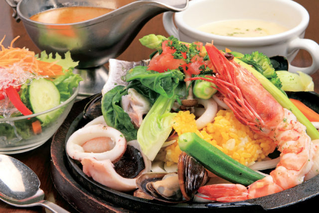 洋食屋 おわたの「杵築ど〜んと丼 」