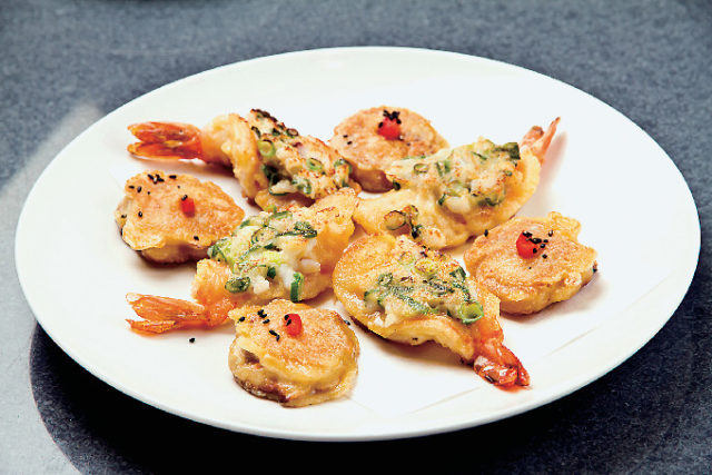 【鶴橋×焼き肉】本場オモニの味に感激! 焼き肉と一緒に一品料理をいろいろ食べたい「韓国料理・焼肉 大邱家」