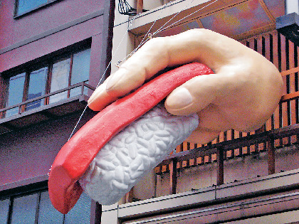 【道頓堀の記念撮影スポット】元禄寿司の寿司