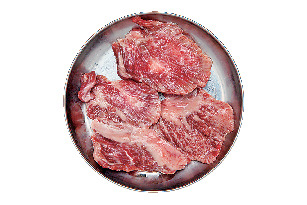 つやつやの新鮮ホルモンをスタンディングで気軽に「電撃ホルモンツギヱ」