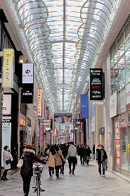 心斎橋筋商店街はこんなストリート!
