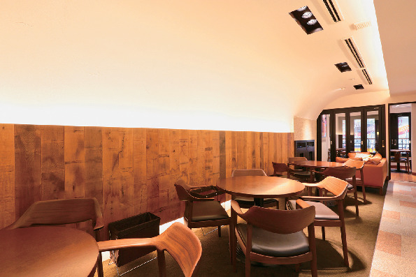 【なんば×カフェ】陸カフェROOM